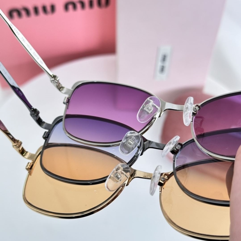 MIU MIU